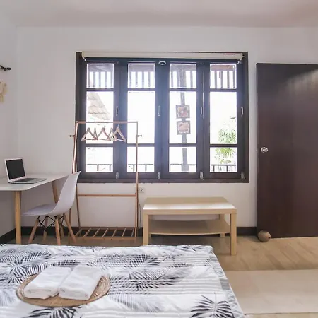 Boho Hostel Koh Lanta Exterior photo